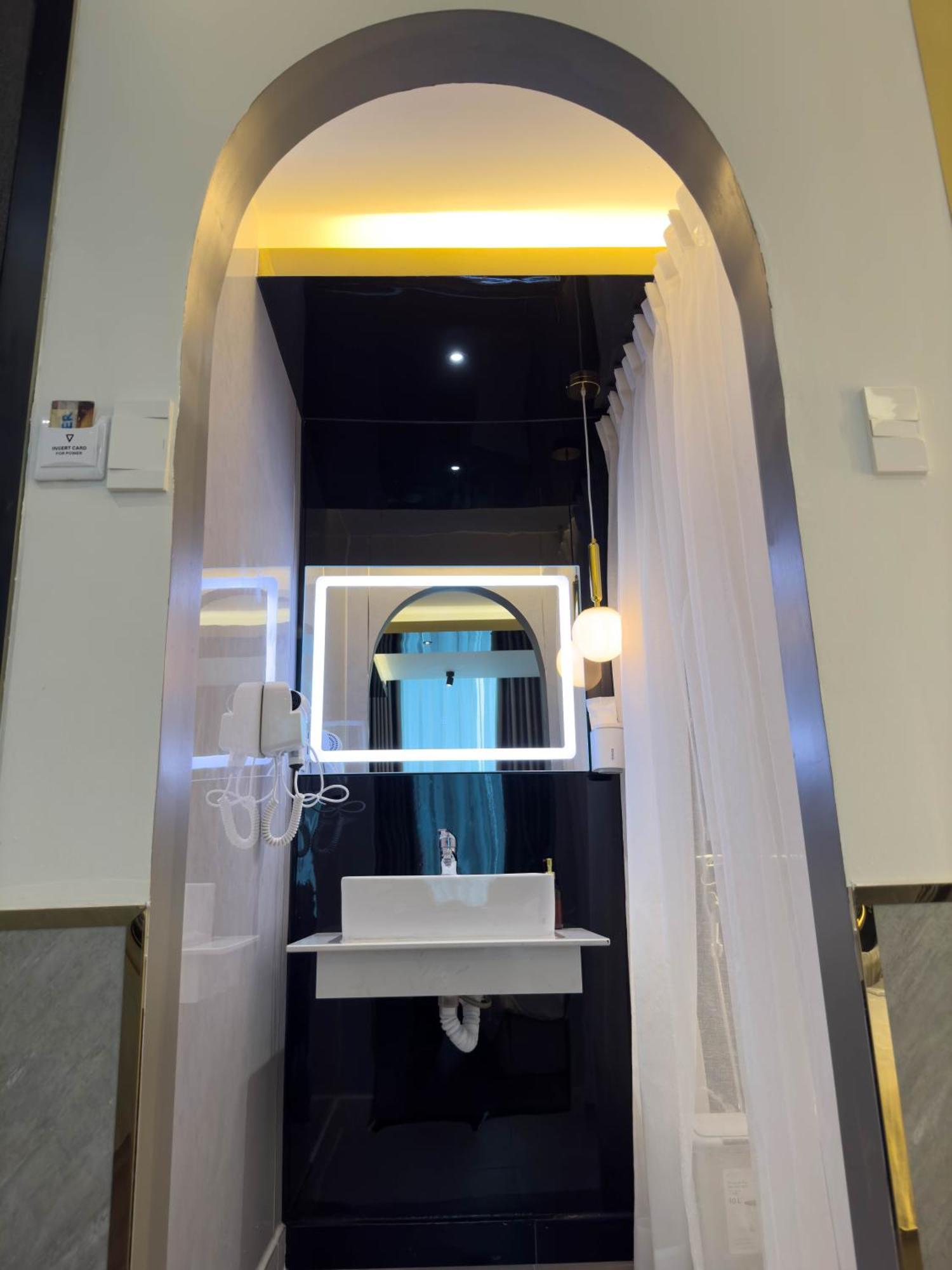 M&H Hotel Ho Chi Minh Zewnętrze zdjęcie