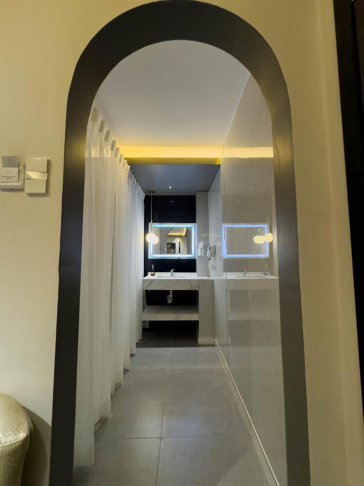 M&H Hotel Ho Chi Minh Zewnętrze zdjęcie